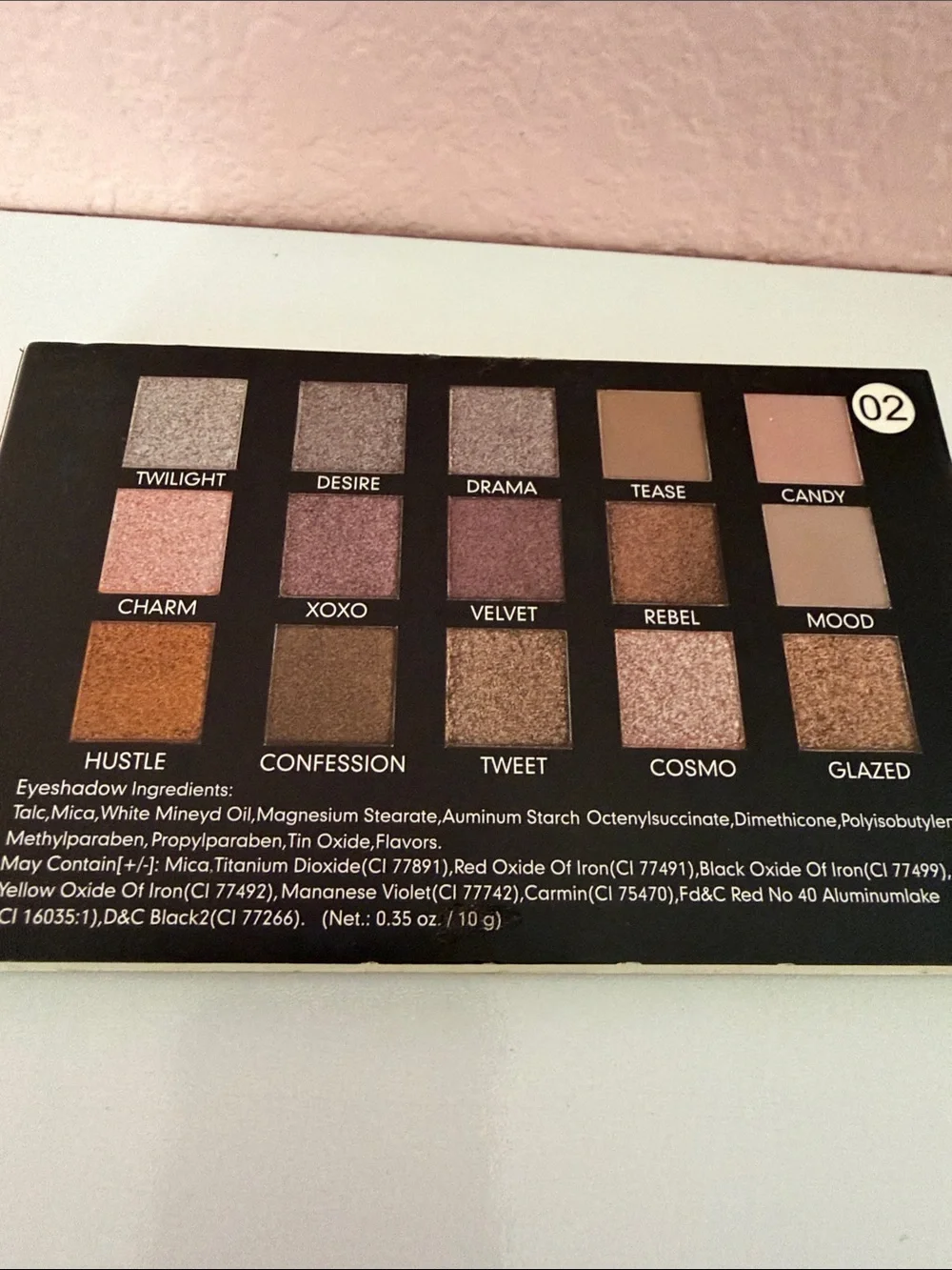 Show Stopper Women Eyeshadow Palette - Red